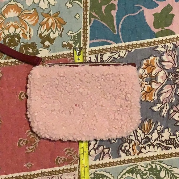 Ipsy Make Up bag - Picture 4 of 4